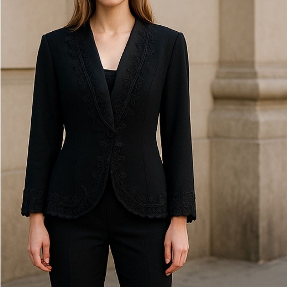 Vintage black embellished long jacket size 6 - Picture 3 of 7